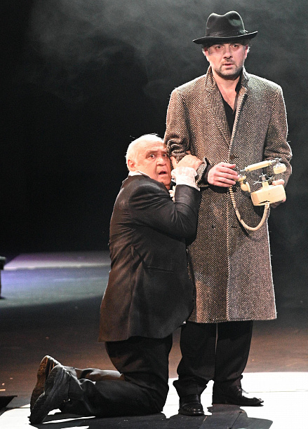 «Конец игры» – спектакль Роберта Стуруа по пьесе Сэмюэля Беккета. 28 и 29 сентября